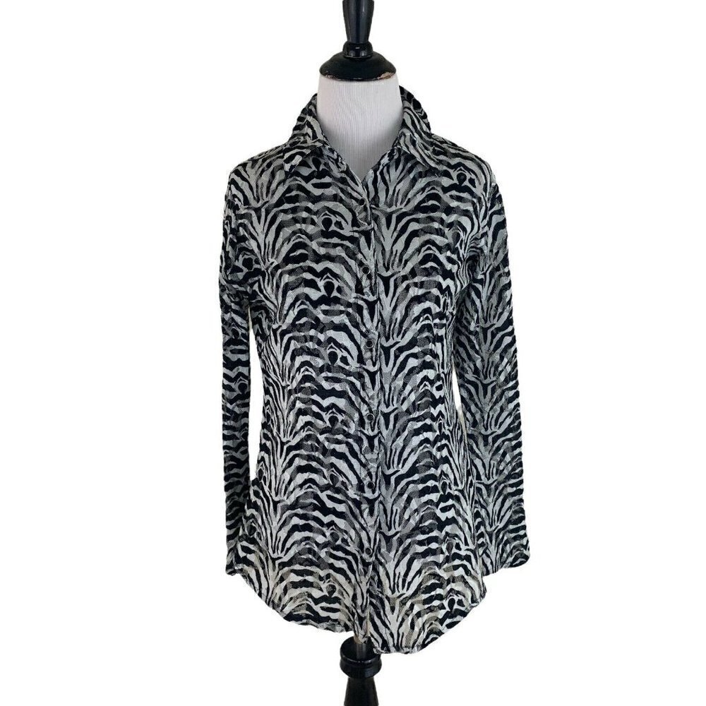 Wrangler Women's S Small Button Down Blouse Top Lace Animal Print Semi-Sheer